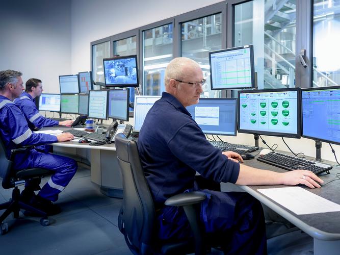 services d'assistance op&eacute;rationnelle